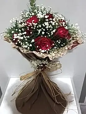 9 kırmızı gül buket